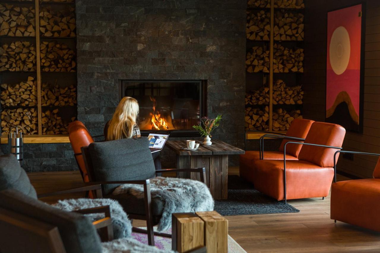Cahkal Hotel Kilpisjärvi Buitenkant foto