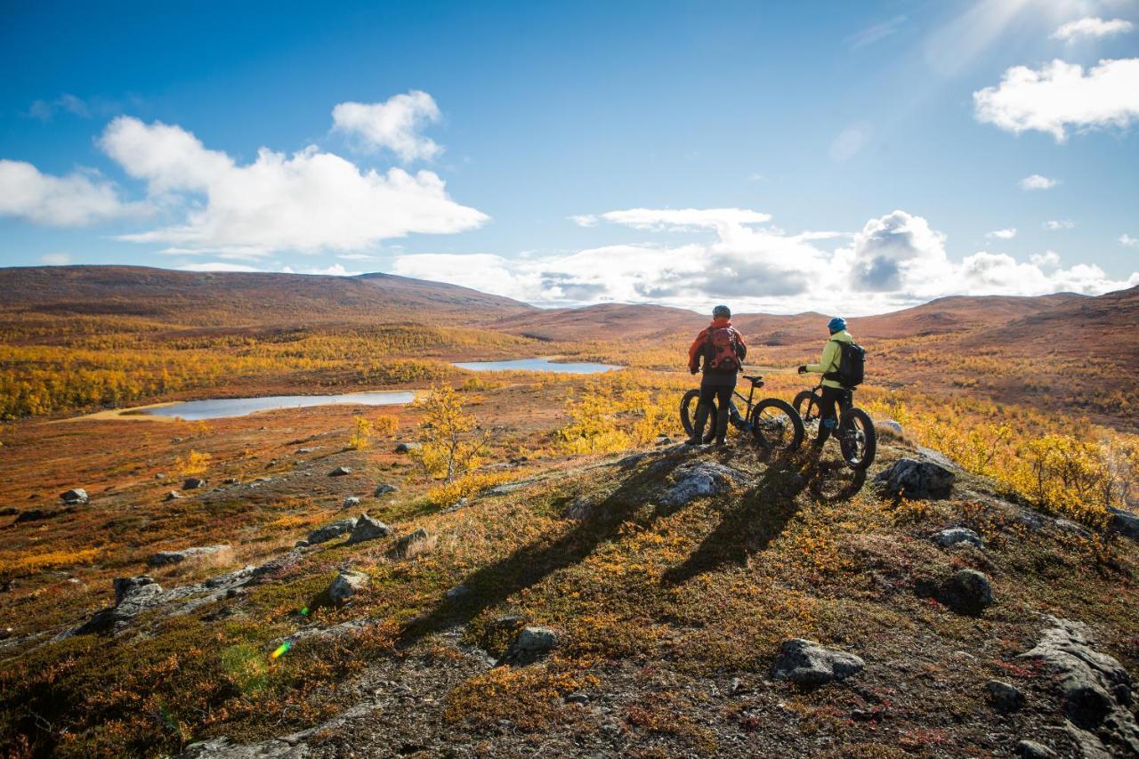 Cahkal Hotel Kilpisjärvi Buitenkant foto