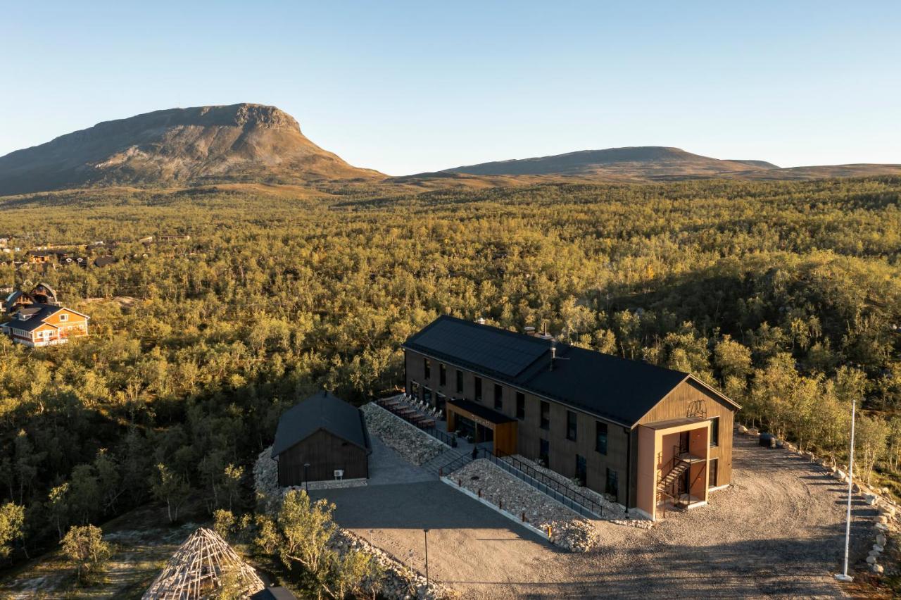 Cahkal Hotel Kilpisjärvi Buitenkant foto